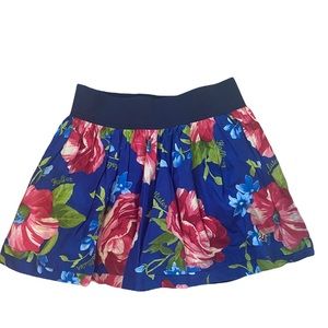 Hollister Floral Mini Skirt Size Xsmall